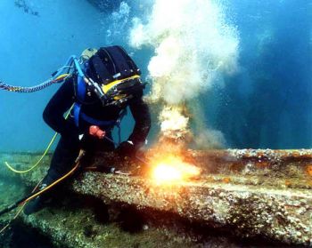 Подводный ремонт